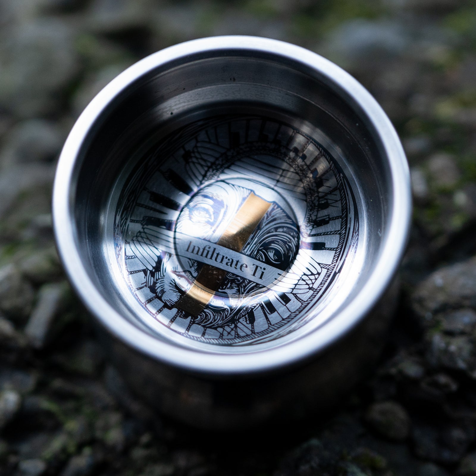 mowl Infiltrate Ti / Raw | Navy Gold Engrave