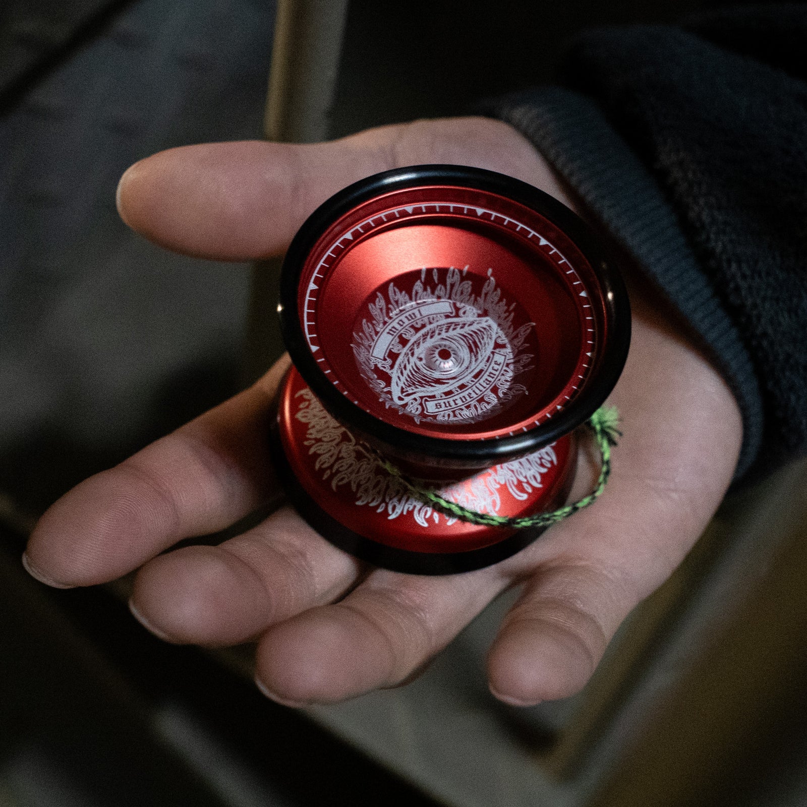 mowl Surveillance Inferno 新品・未開封 Surveillance Inferno / Varsity Red / Polished Black Rim – mowl