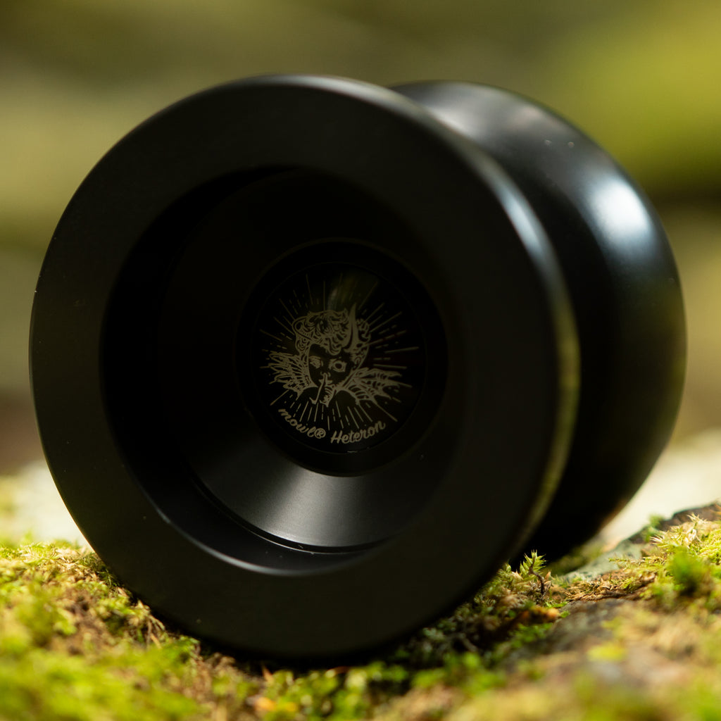 "Heteron" Regular Logo / Black (Black Hub)