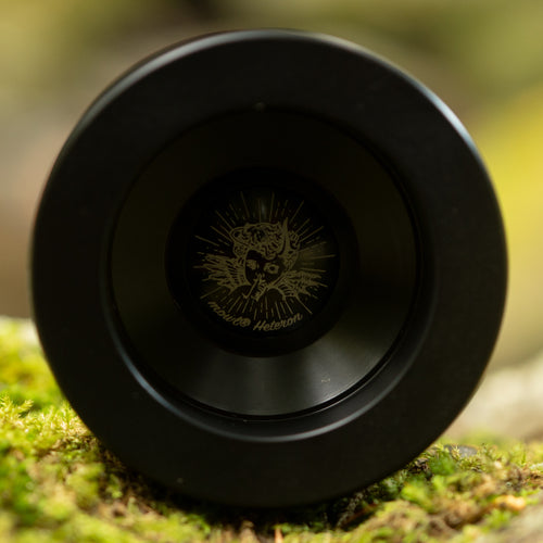 "Heteron" Regular Logo / Black (Black Hub)