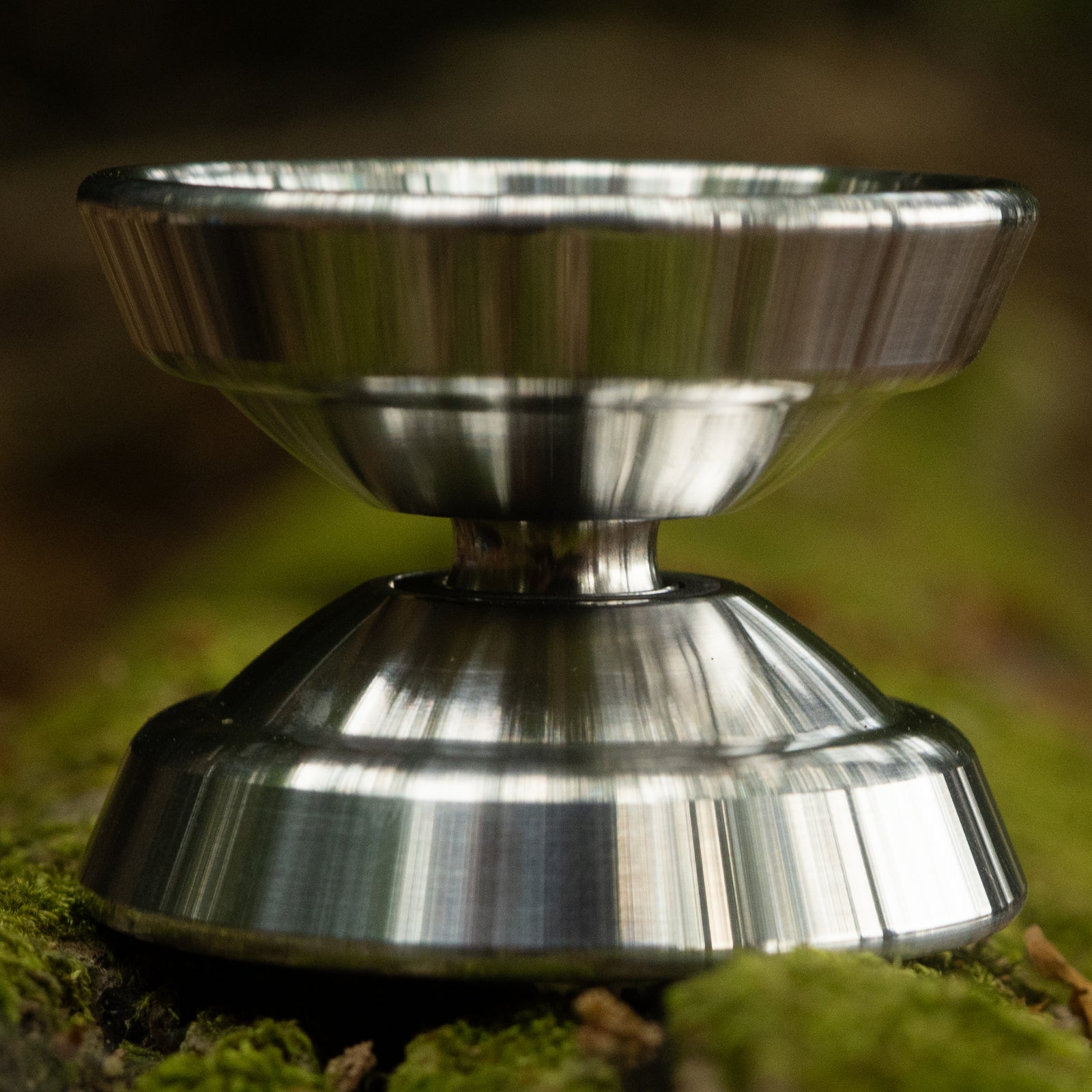 M 9th Anniversary Edition / Raw | mowl Online Store