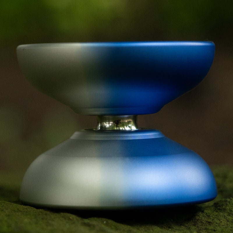 Capsuloid : Cool Dose (Blue / Matte Silver)
