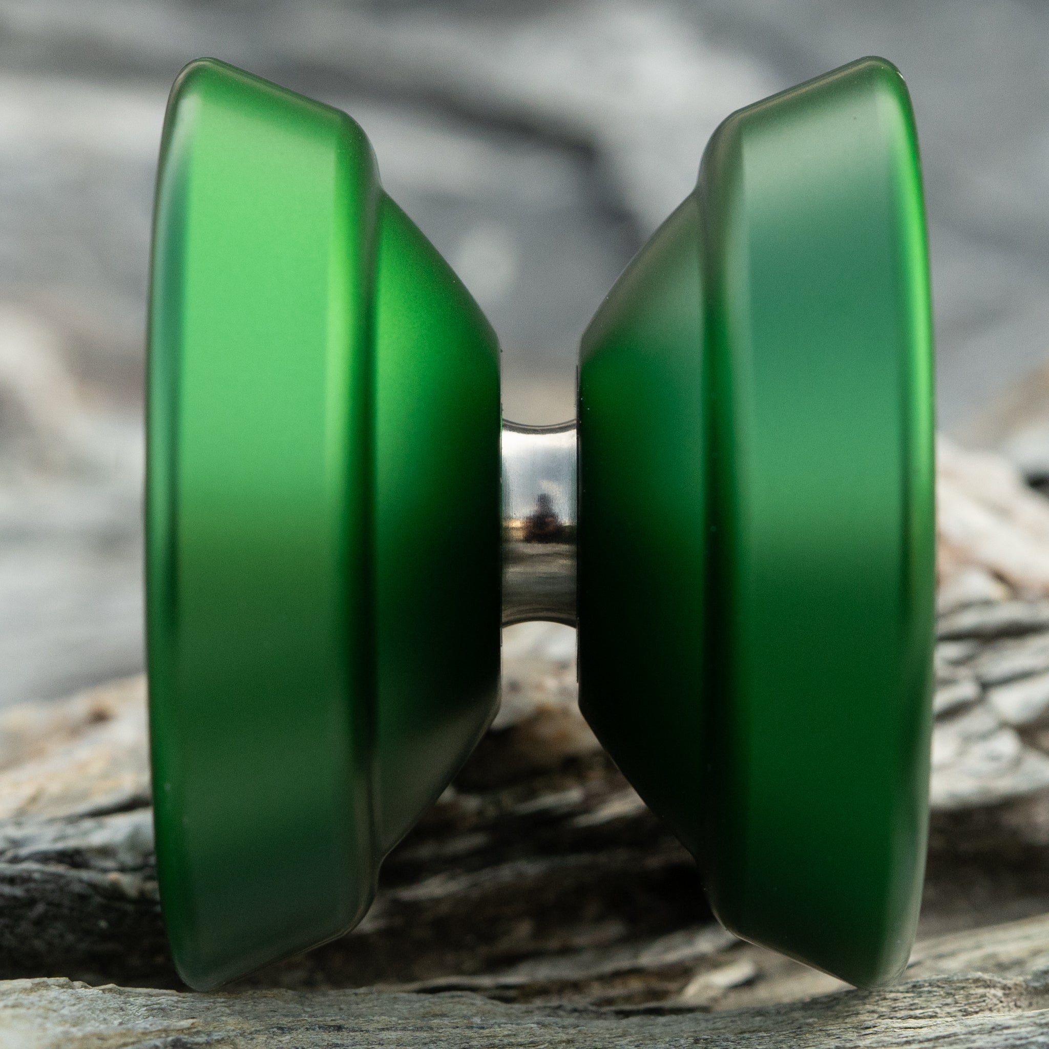 mowl オブセッション+ ダークグリーン ポリッシュブラックリム マウル M Light / Dark Green | mowl International Online Store