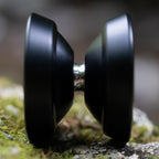 M Light / Black