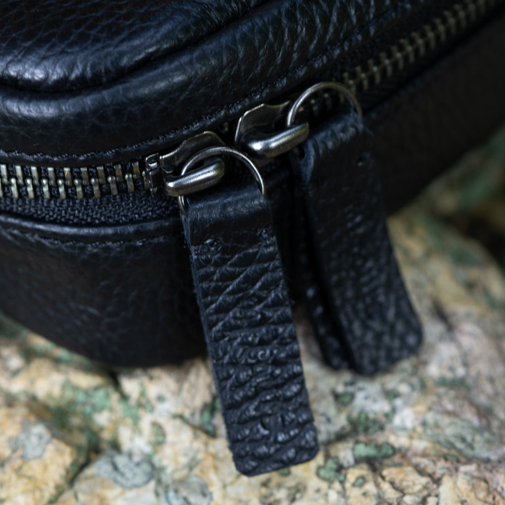 Leather Yo-Yo Bag / Black / S size